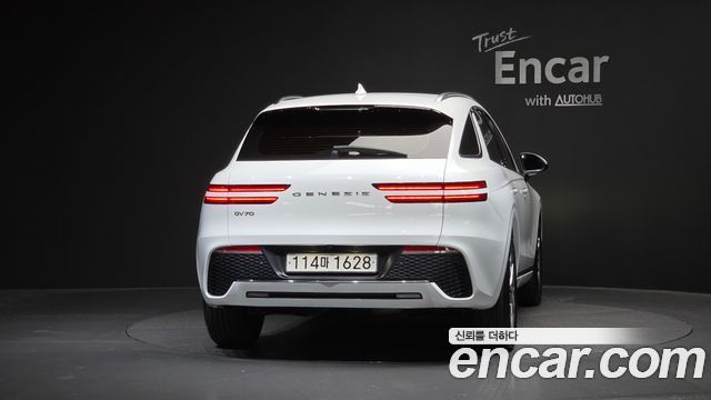 Genesis GV70 из Кореи Encar