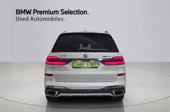 BMW X7 xDrive 40i M Sport 6STR — пробег 4 803 км — фото 4 из 5