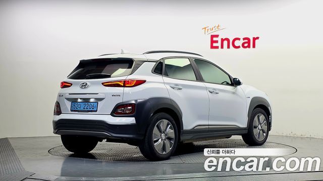 Hyundai Kona из Кореи Encar