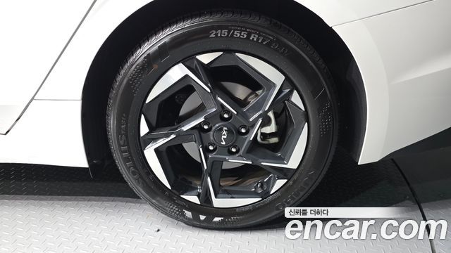 Kia K5 из Кореи Encar