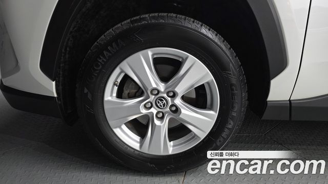 Toyota RAV4 из Кореи Encar
