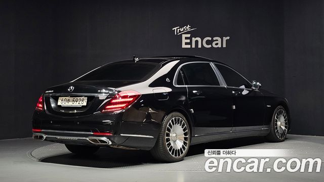 Mercedes-Benz S-Class Maybach S560 4MATIC — пробег 147 980 км — фото 2 из 5