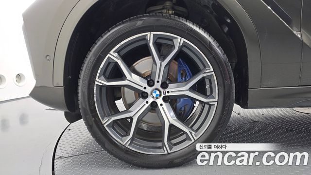 BMW X6 xDrive40i M Sport — пробег 122 077 км — фото 5 из 5