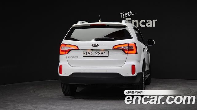 Kia Sorento Diesel 2.0 2WD TLX Special — пробег 133 625 км — фото 4 из 5
