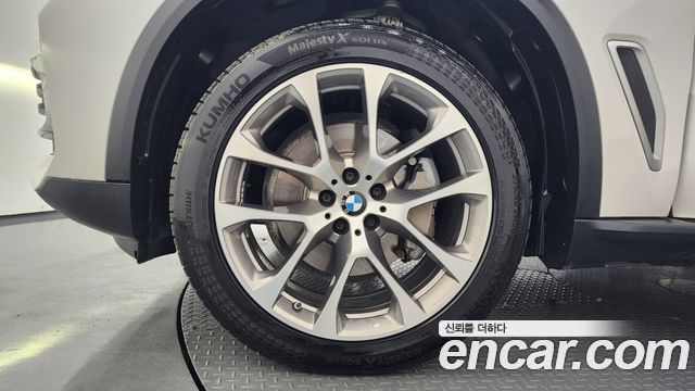 BMW X5 xDrive 30d xLine — пробег 163 523 км — фото 5 из 5