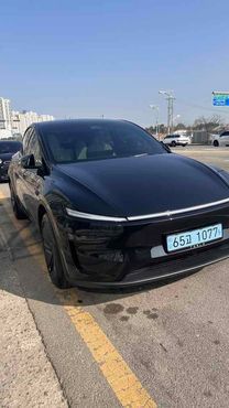 Tesla Model Y Premium Long Range AWD — пробег 10 500 км — фото 2 из 5