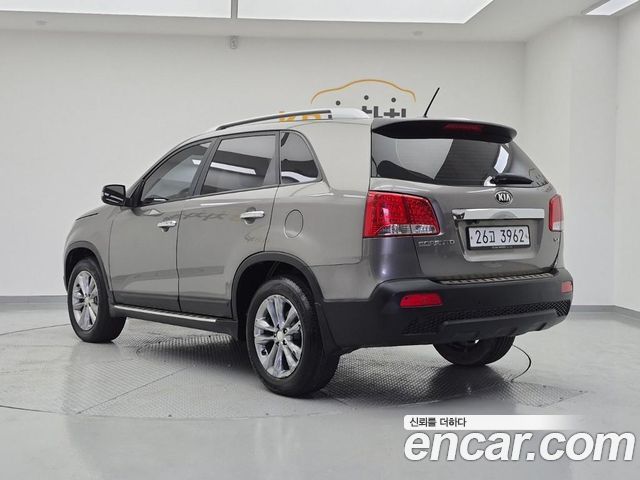 Kia Sorento Diesel 2.0 2WD TLX High-Deluxe — пробег 181 620 км — фото 3 из 5