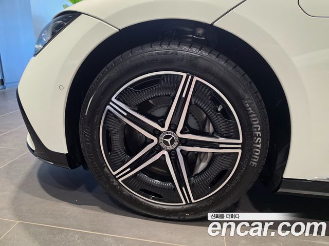 Mercedes-Benz EQE из Кореи Encar