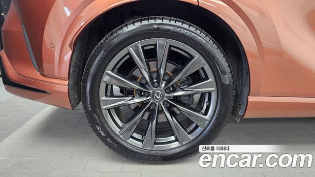 Lexus RX F-Sport — пробег 74 333 км — фото 5 из 5