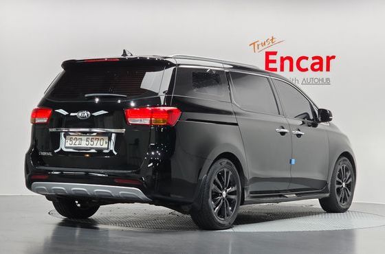 Kia Carnival 9-seater Noblesse — пробег 188 318 км — фото 2 из 5