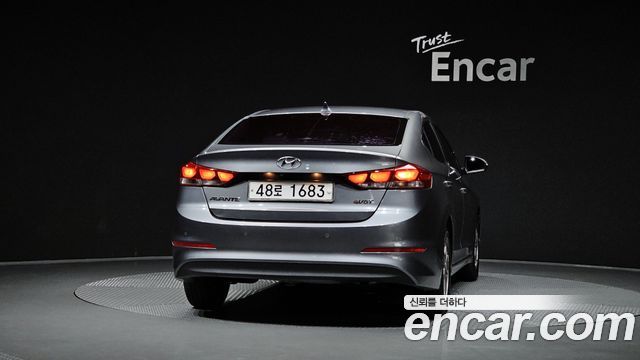 Hyundai AVANTE из Кореи Encar