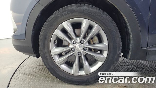 Hyundai Santafe Diesel 2.0 2WD Value Plus — пробег 115 905 км — фото 5 из 5
