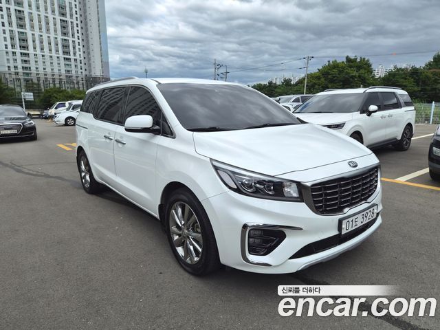 Kia Carnival 9-Seater Noblesse — пробег 173 447 км — фото 3 из 5