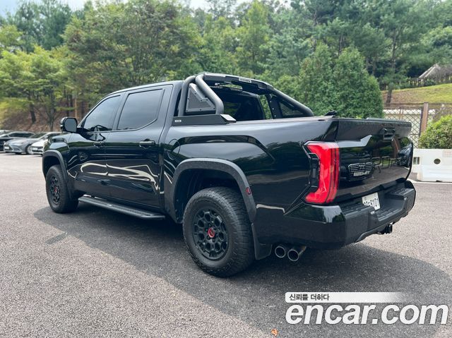 Toyota Tundra 3.5 HEV — пробег 9 400 км — фото 4 из 5