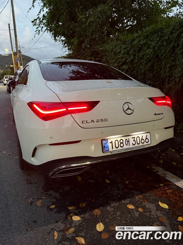Mercedes-Benz CLA-Class CLA250 4MATIC — пробег 11 800 км — фото 2 из 5