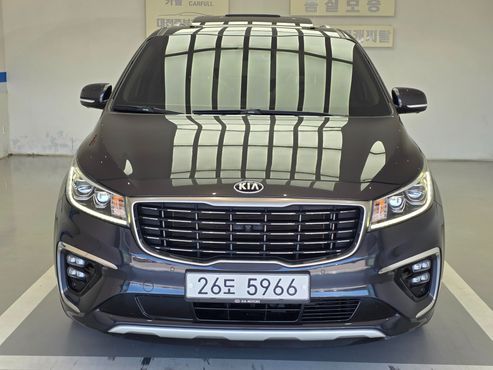 Kia Carnival Gasoline 9-Seater Noblesse Special — пробег 60 000 км — фото 3 из 5