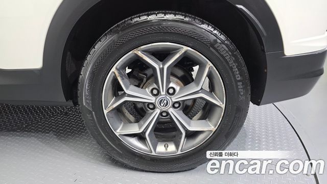 Ssangyong KORANDO из Кореи Encar