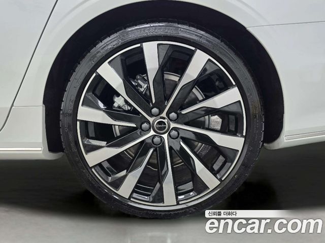 Volvo S90 B5 Ultra Bright Air sus — пробег 111 км — фото 5 из 5