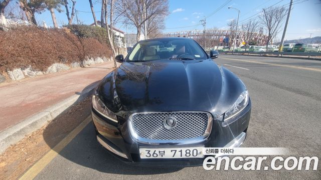Jaguar XF 2.2D Luxury X250 — пробег 150 542 км — фото 3 из 5