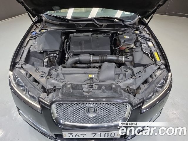 Jaguar XF 2.2D Luxury X250 — пробег 150 542 км — фото 5 из 5