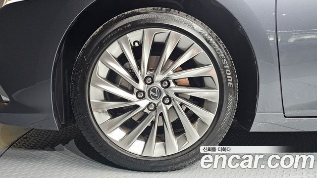 Lexus ES из Кореи Encar