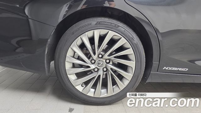 Lexus ES Executive — пробег 142 875 км — фото 5 из 5