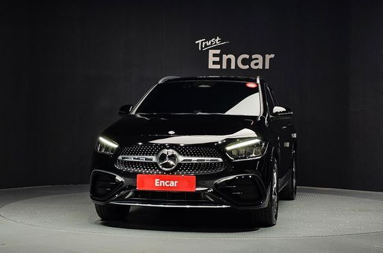Mercedes-Benz GLA-Class GLA250 4MATIC — пробег 4 614 км — фото 3 из 5