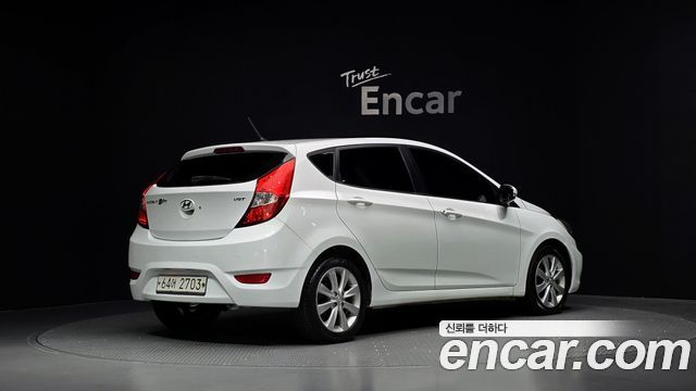 Hyundai Accent Diesel WIT 1.6 VGT Premier — пробег 167 320 км — фото 2 из 5