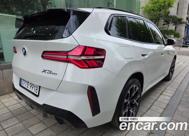 BMW X3 xDrive 20 M Sport — пробег 2 550 км — фото 2 из 5