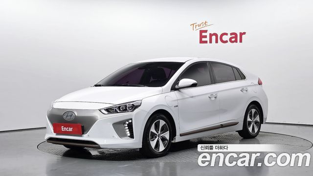 Hyundai Ioniq Q — пробег 185 870 км — фото 1 из 5