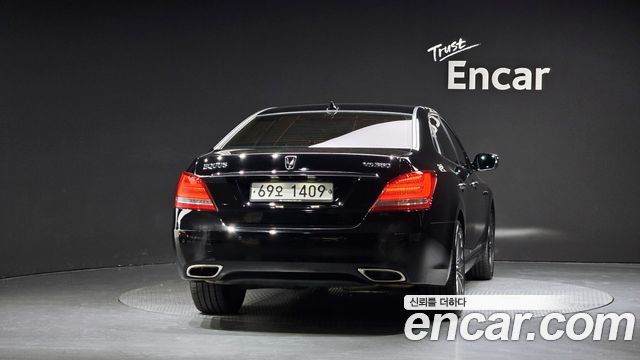 Hyundai Equus из Кореи Encar