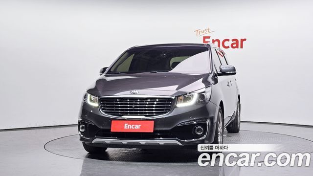Kia Carnival 9-Seater Noblesse Special — пробег 153 997 км — фото 3 из 5