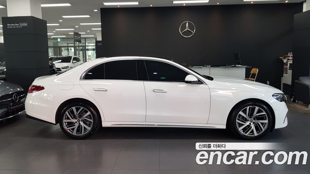 Mercedes-Benz E-Class из Кореи Encar