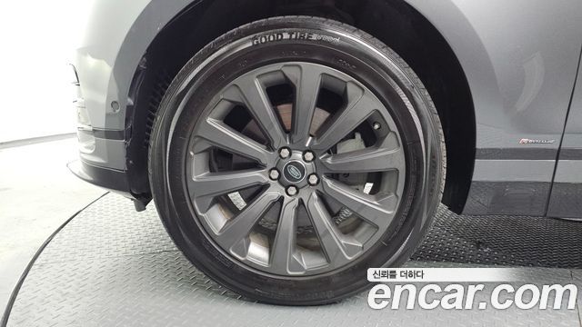 Land Rover Range Rover Velar 3.0 D300 R-Dynamic SE — пробег 115 568 км — фото 5 из 5
