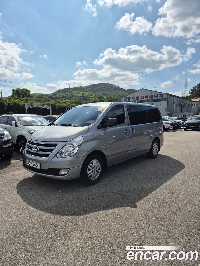 Hyundai Starex 5-Seater LPi VAN Smart — пробег 147 986 км — фото 1 из 5