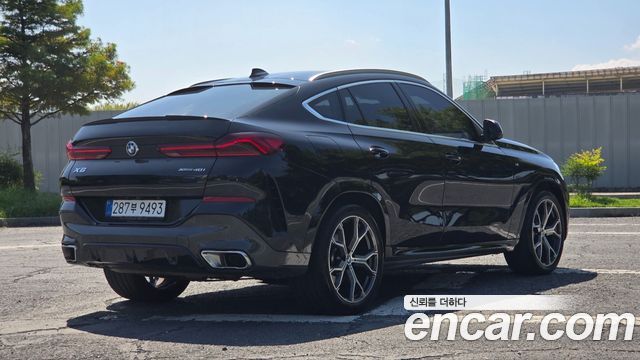 BMW X6 xDrive40i M Sport — пробег 25 241 км — фото 2 из 5