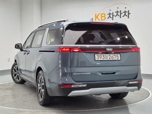 Kia Carnival Diesel 9-Seater Prestige — пробег 138 230 км — фото 2 из 5