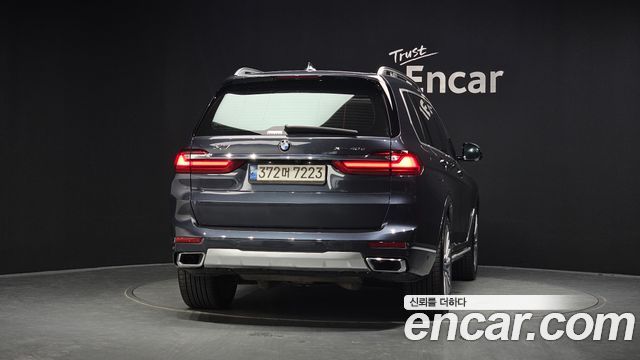 BMW X7 xDrive 40d Design Pure Excellence 7-Seater — пробег 146 002 км — фото 4 из 5