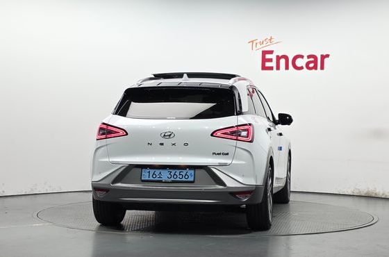 Hyundai Nexo Premium — пробег 28 140 км — фото 4 из 5