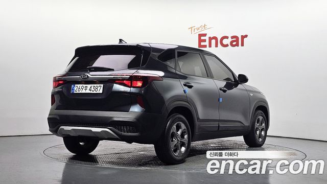 Kia Seltos из Кореи Encar