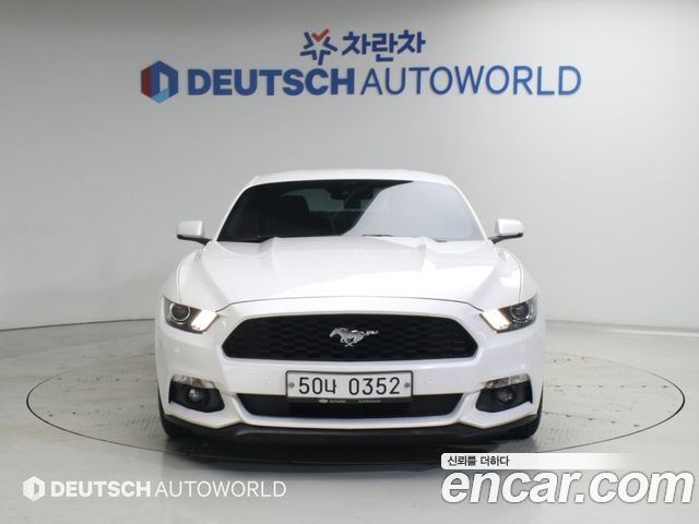 Ford Mustang Coupe — пробег 103 776 км — фото 4 из 5