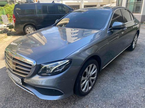Mercedes-Benz E-Class E300 4MATIC Exclusive — пробег 164 000 км — фото 4 из 5