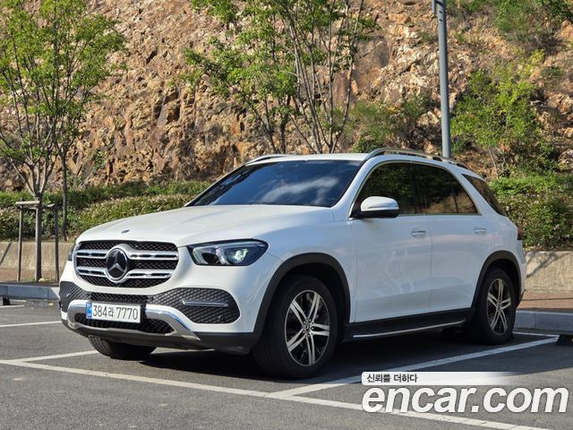 Mercedes-Benz GLE-Class GLE300d 4MATIC — пробег 266 000 км — фото 1 из 5