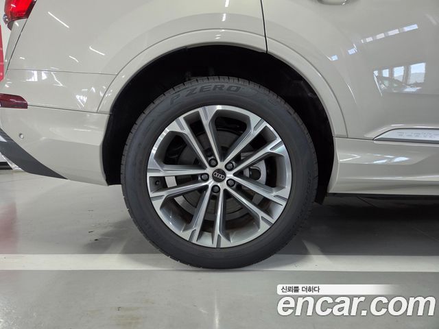 Audi Q7 из Кореи Encar
