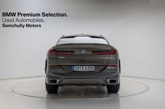 BMW X6 xDrive40i M Sport — пробег 8 164 км — фото 3 из 5