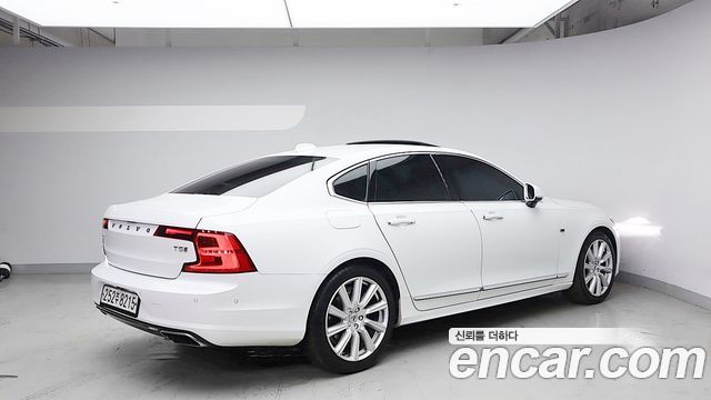 Volvo S60 из Кореи Encar