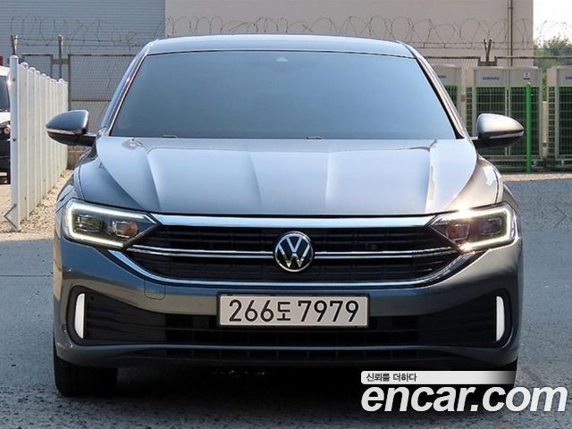 Volkswagen Jetta 1.5 TSI Prestige — пробег 39 497 км — фото 1 из 5