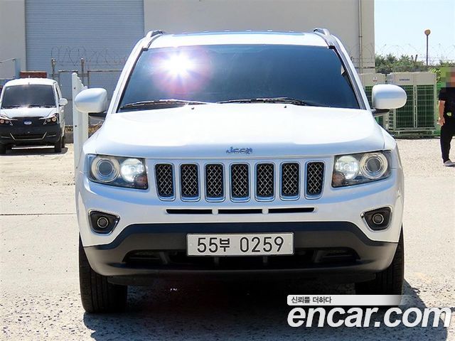Jeep Compass 2.4 Limited 1st — пробег 88 570 км — фото 1 из 5