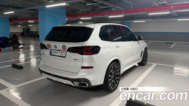 BMW X5 xDrive 40i M Sport — пробег 16 350 км — фото 2 из 5