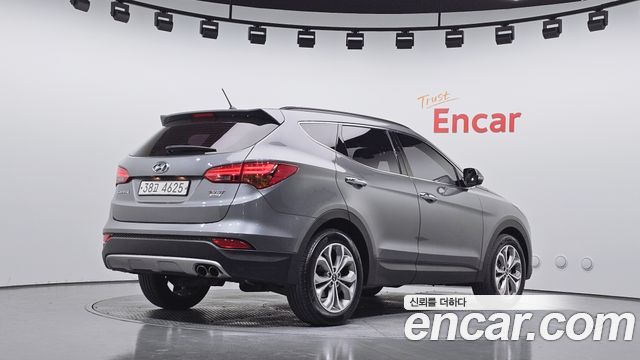 Hyundai Santafe Diesel(e-VGT) 2.0 4WD Exclusive — пробег 112 567 км — фото 2 из 5